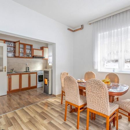 Apartman Vedro Polje Gospić Kültér fotó